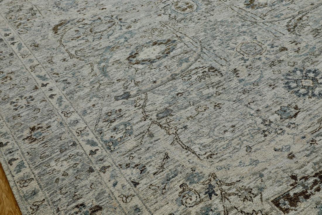 Vyanika Rug – TO-122