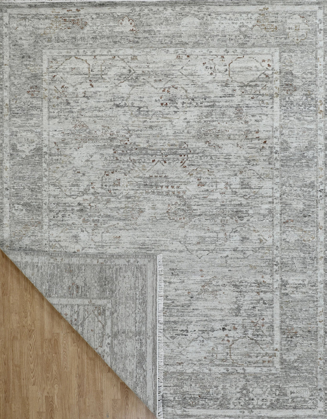 Kavrin Rug – TO-126